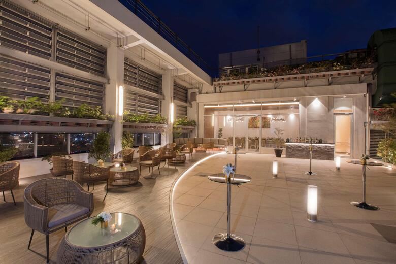 Hotel Makati Diamond Residences