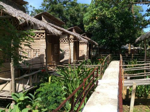 Hotel Lanta River Sand Resort