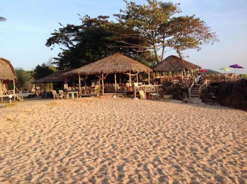 Hotel Lanta River Sand Resort