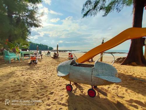 Hotel Banana Beach Resort