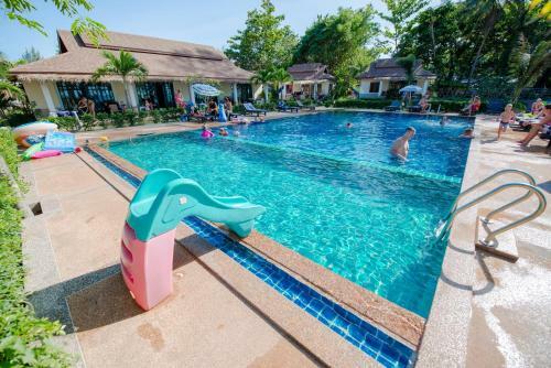 Hotel Banana Beach Resort