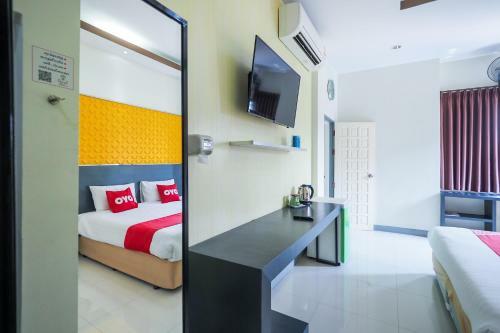 Koratburi Green Hotel