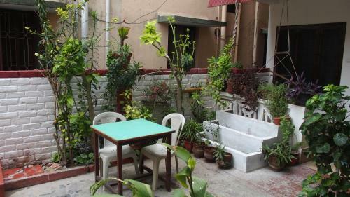 Hostal Silver Moon Guest House