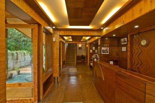 Hotel Vivaan Manali