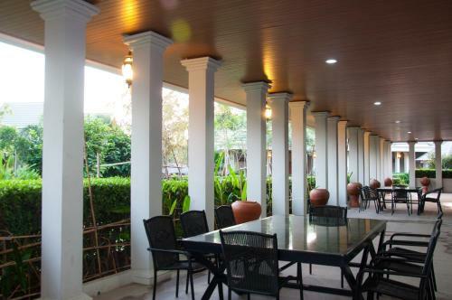 Pearl Resort & Hotel