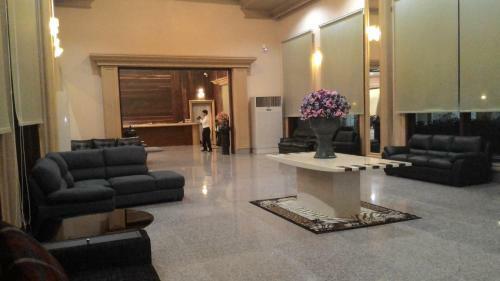Pearl Resort & Hotel