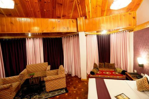 Hotel Snow Valley Resorts Manali