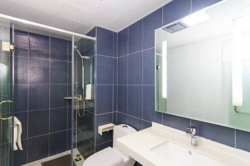 Hotel Hanting Express Hangzhou Binwen Road