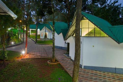 Hotel Misty Lake Resorts