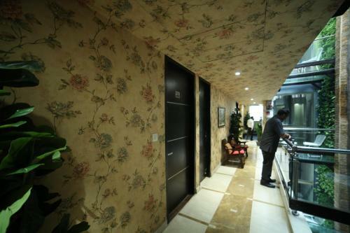 Hotel Woodapple Residency