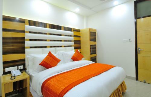 Hotel The Gold Inn Paharganj