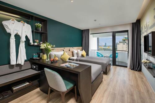 Cherie Hotel