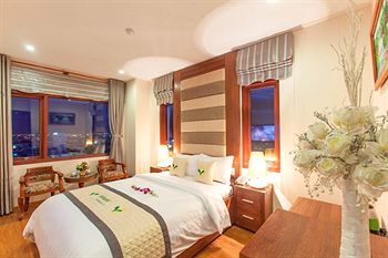 Moonlight Da Nang Hotel