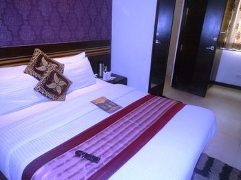 Hotel Milllennium 2000 Dx
