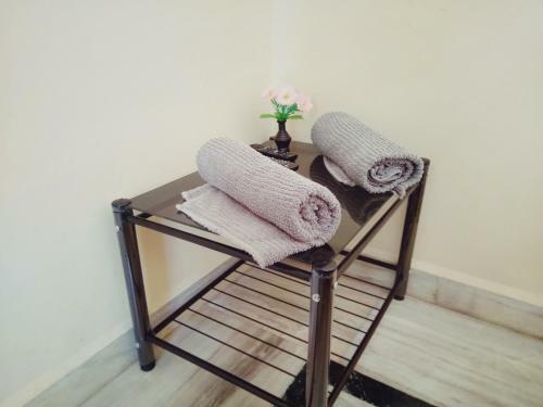 Hostal Menezes House