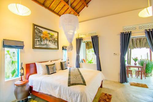 Local Beach Homestay