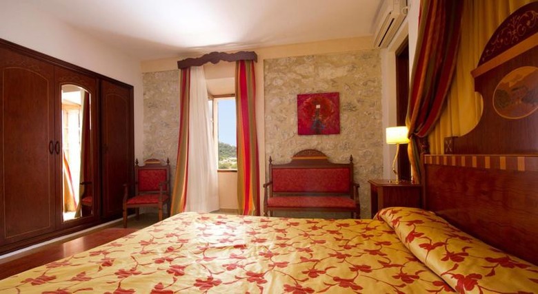 Hotel Monnaber Nou