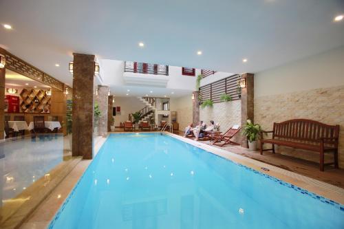 Hoi An Travel Lodge Hotel