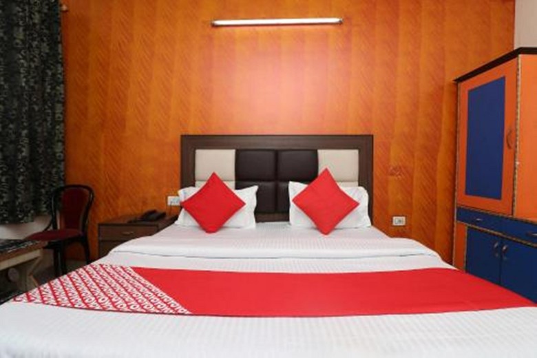 Airport Hotel Mayank Residency
