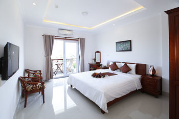 Iris Villa Hoi An