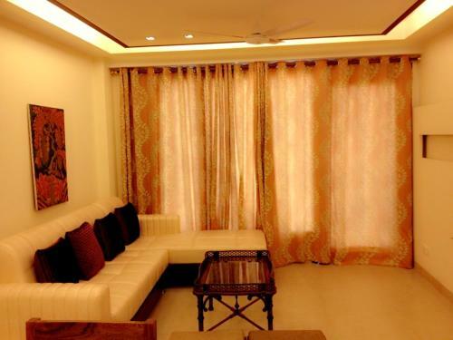 Woodpecker Service Apartments - Green Park