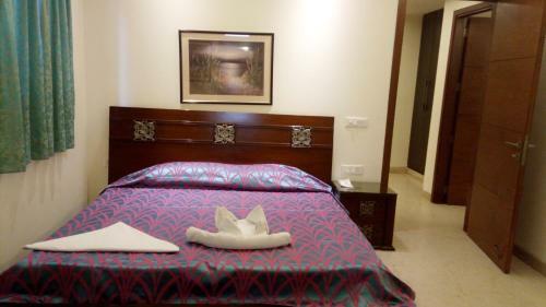 Woodpecker Service Apartments - Green Park