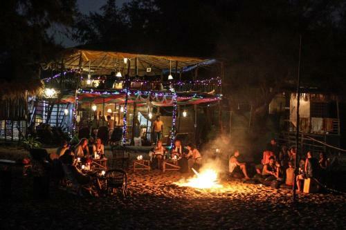 Hotel Lotus Oasis Beach Huts Resort