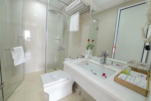 Blue Hanoi Inn Hotel