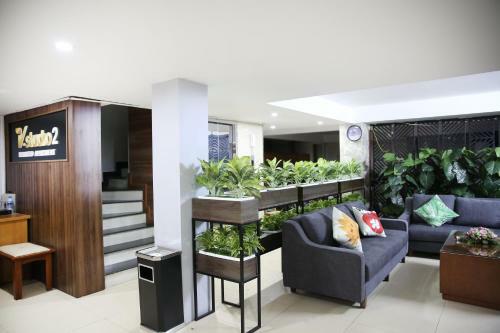 Apartamentos New Land House 8