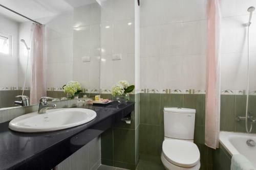 Camellia Hotel