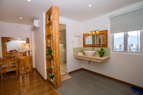 Rex Hotel & Apartment