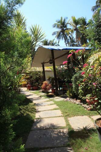 Hotel Shawnels Beach Resort