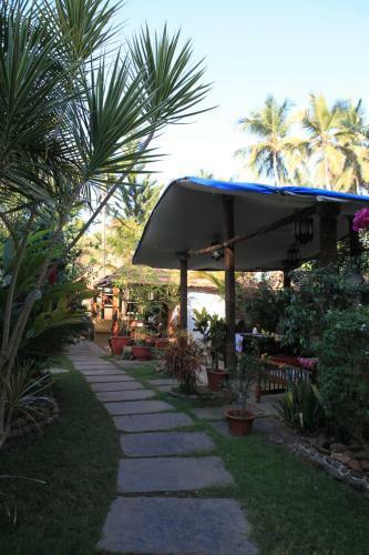 Hotel Shawnels Beach Resort