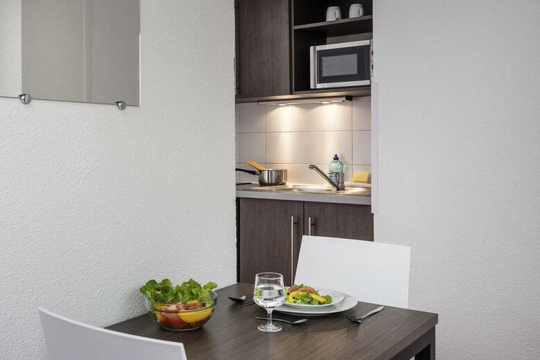 Hotel Cit�a La Villette