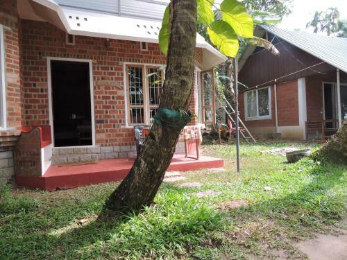 Hostal Ashtamudi Villas