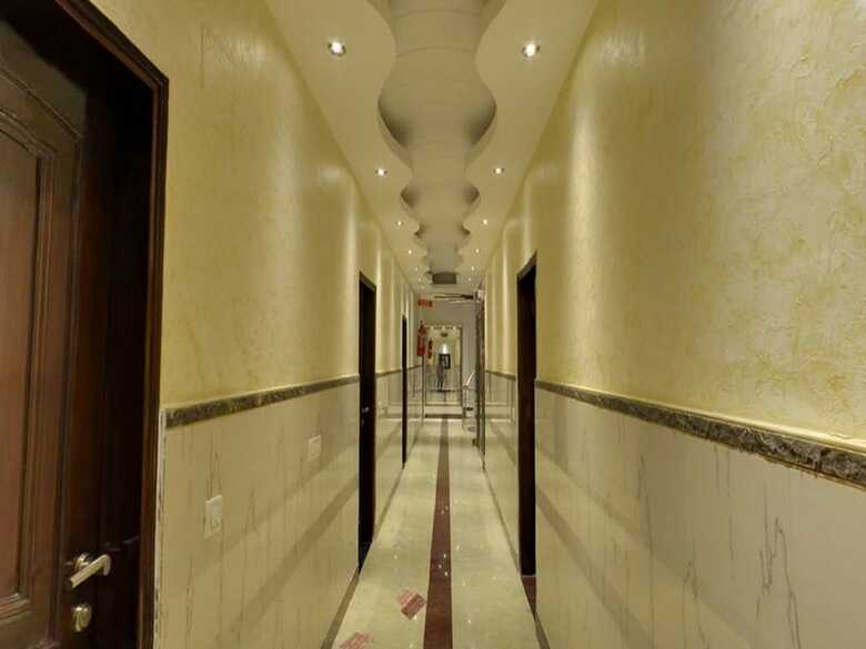 Hotel Emperor Palms