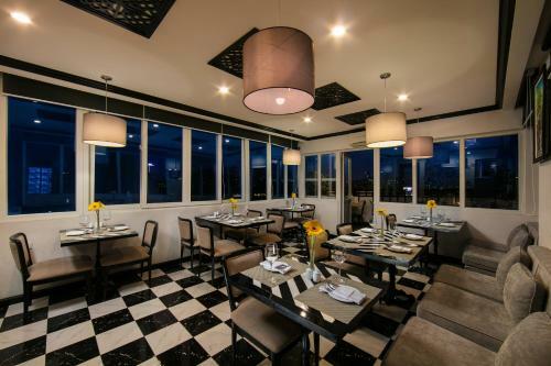 Serenity Diamond Hotel