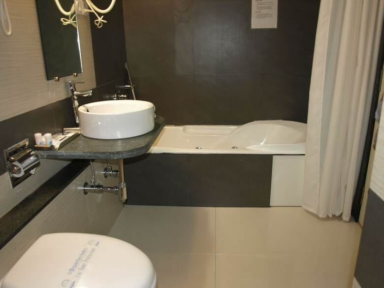 Kapila Business Hotel