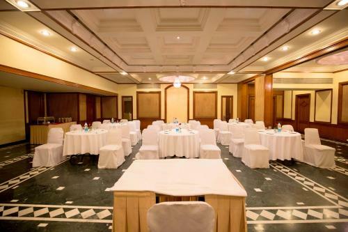 Hotel Sagar Plaza