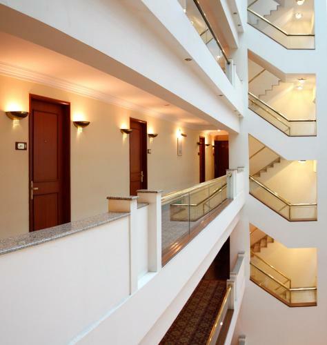 Hotel Sagar Plaza