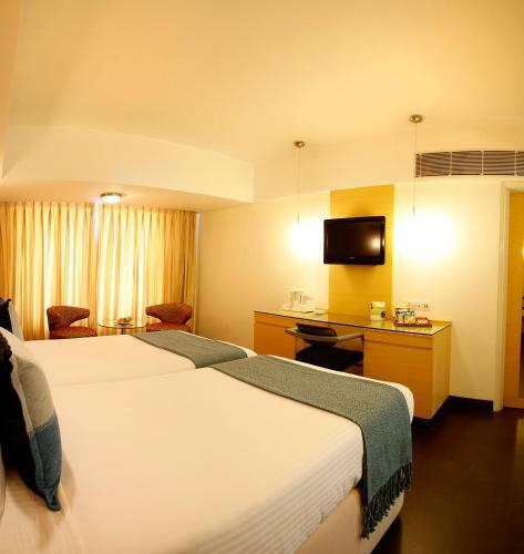 Hotel Sagar Plaza