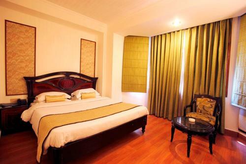 Hotel The Park Residency