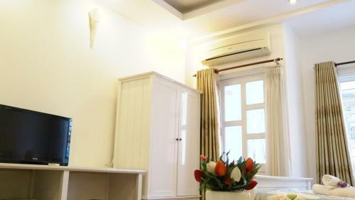 Smiley Apartment 3
