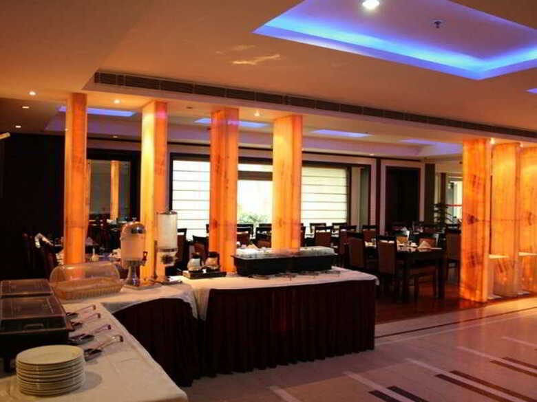 Hotel Airport Residency