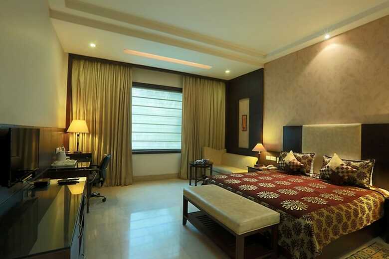Hotel Airport Residency