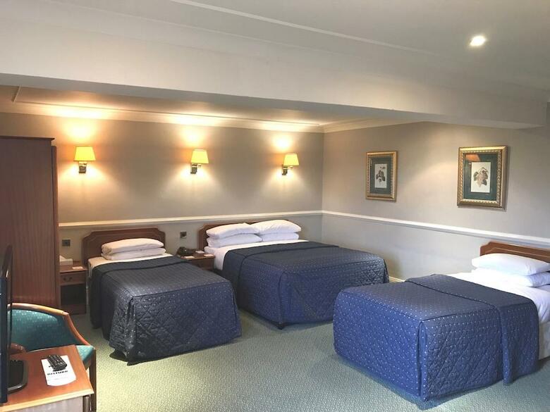 Hotel The Cairn