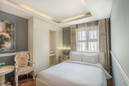 Hotel A & Em - 280 Le Thanh Ton