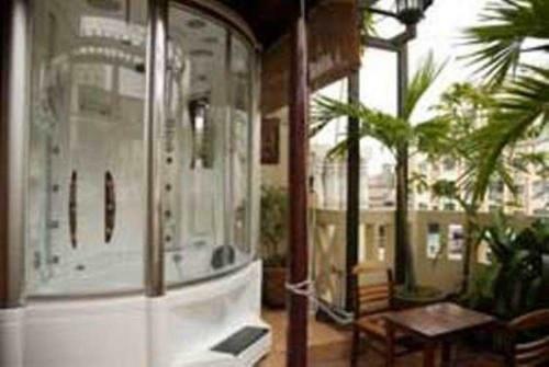 Bi Saigon Hotel