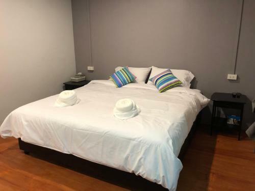 Koh Jum Hostel