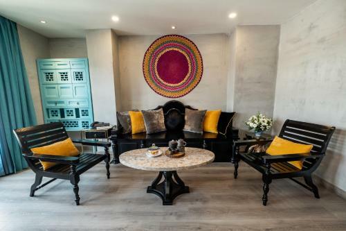 Sanouva Saigon Hotel